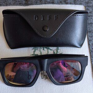 Diff Eyewear Duke Sunglasses and Case FRAMES MB-PK141 PRC